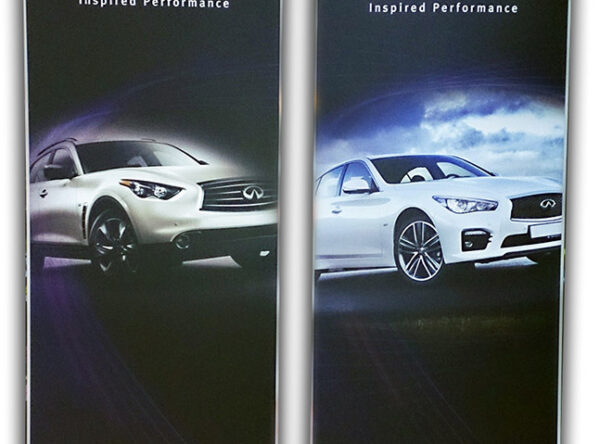 Expositor coche